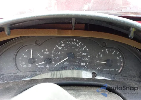 2000 Chevrolet Cavalier from USA, damaged, VIN 1G1JC1244Y7342452